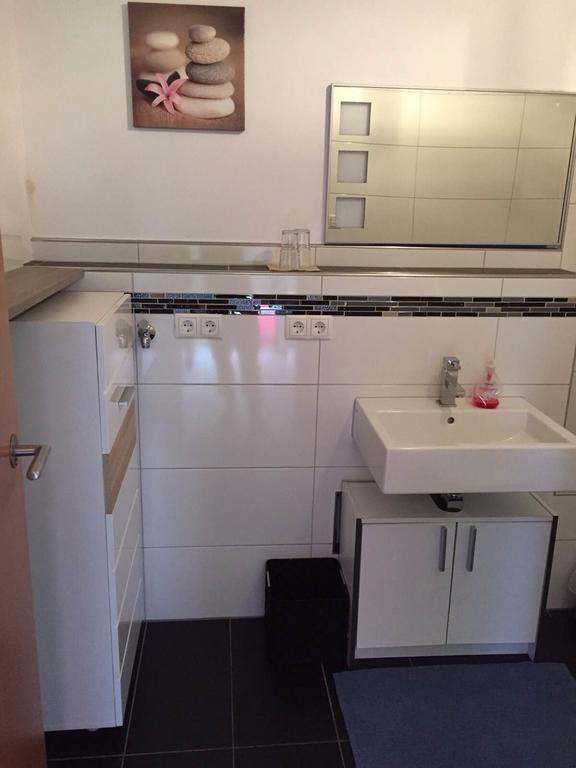 Apartment Renate Strohhoefer เฮิร์สไชด์ ภายนอก รูปภาพ